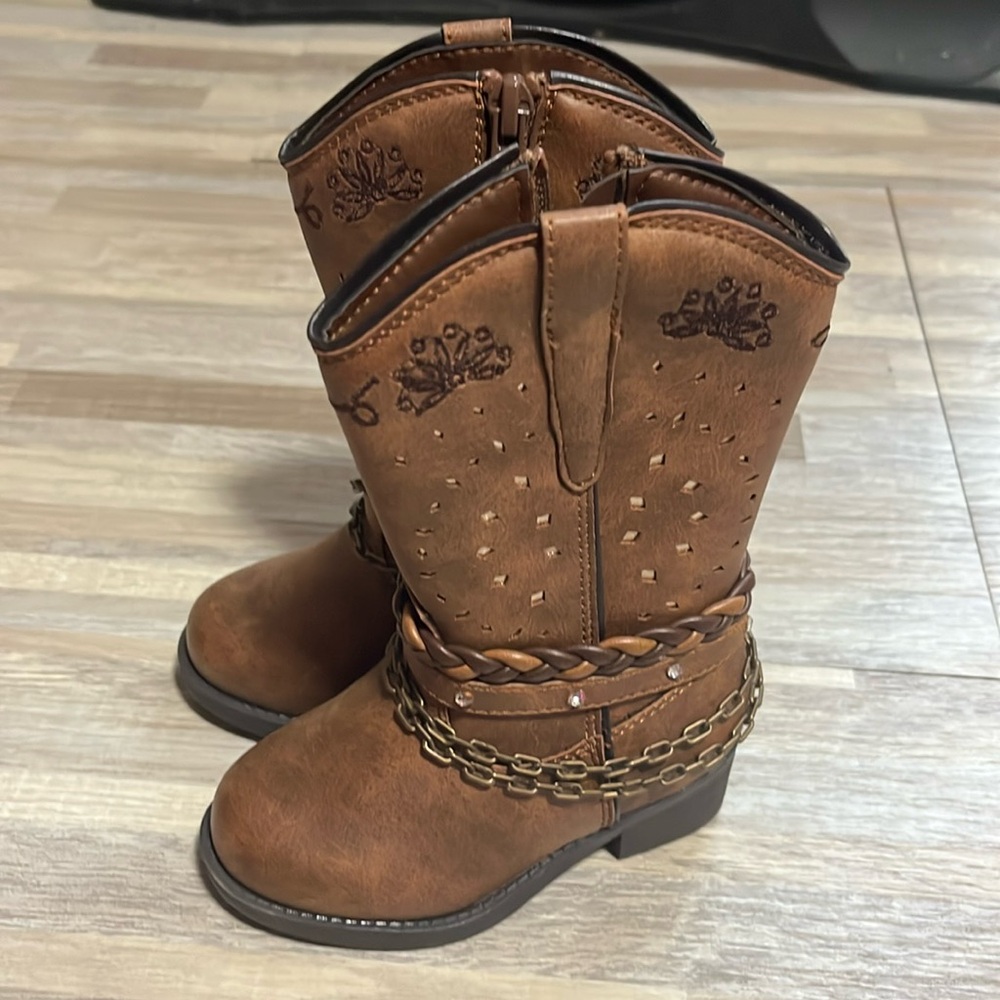 Flex West Caroline tan boots size 5 never worn